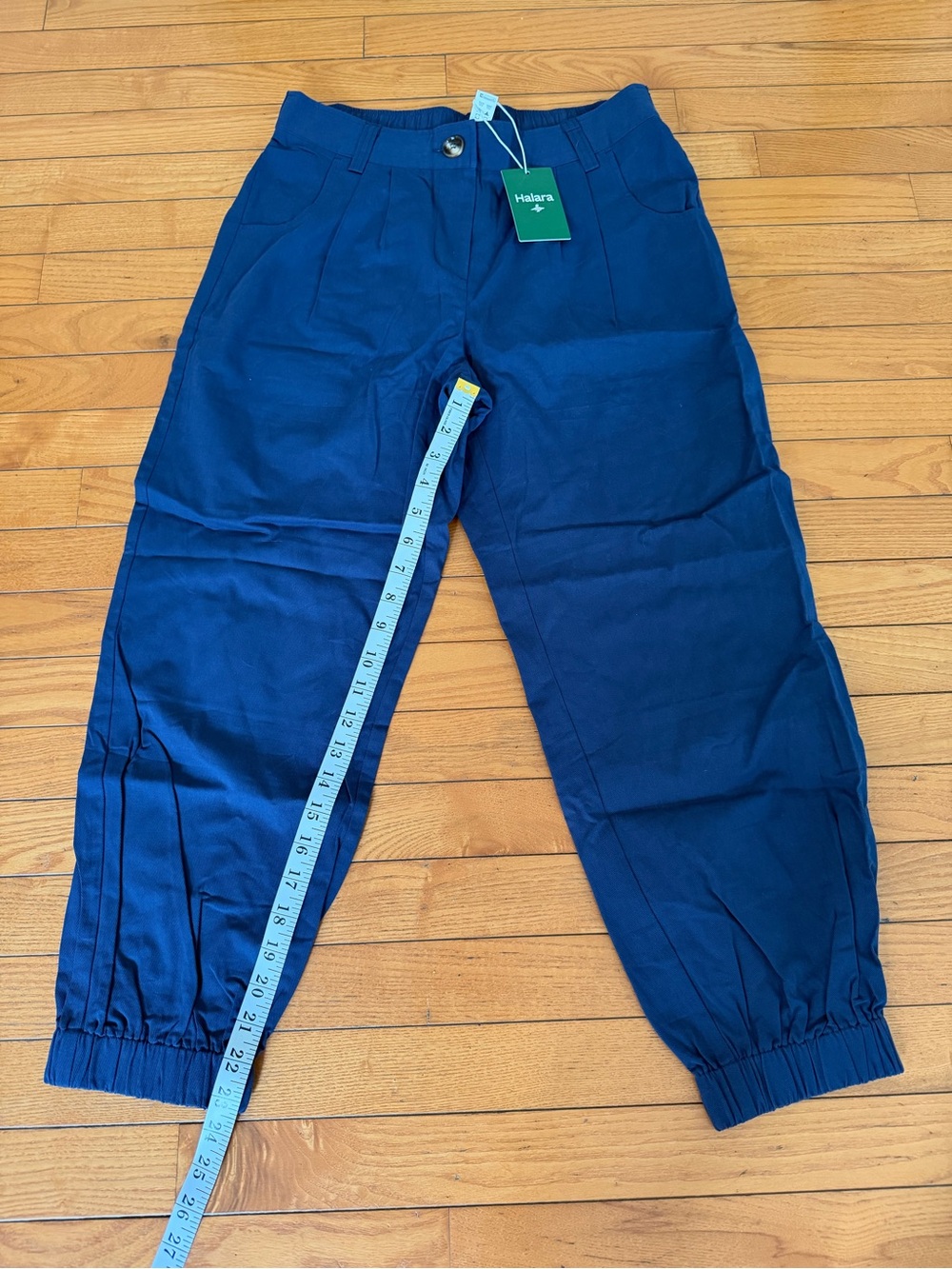 HALARA Navy Ankle-Length Jogger Pants Medium NWT